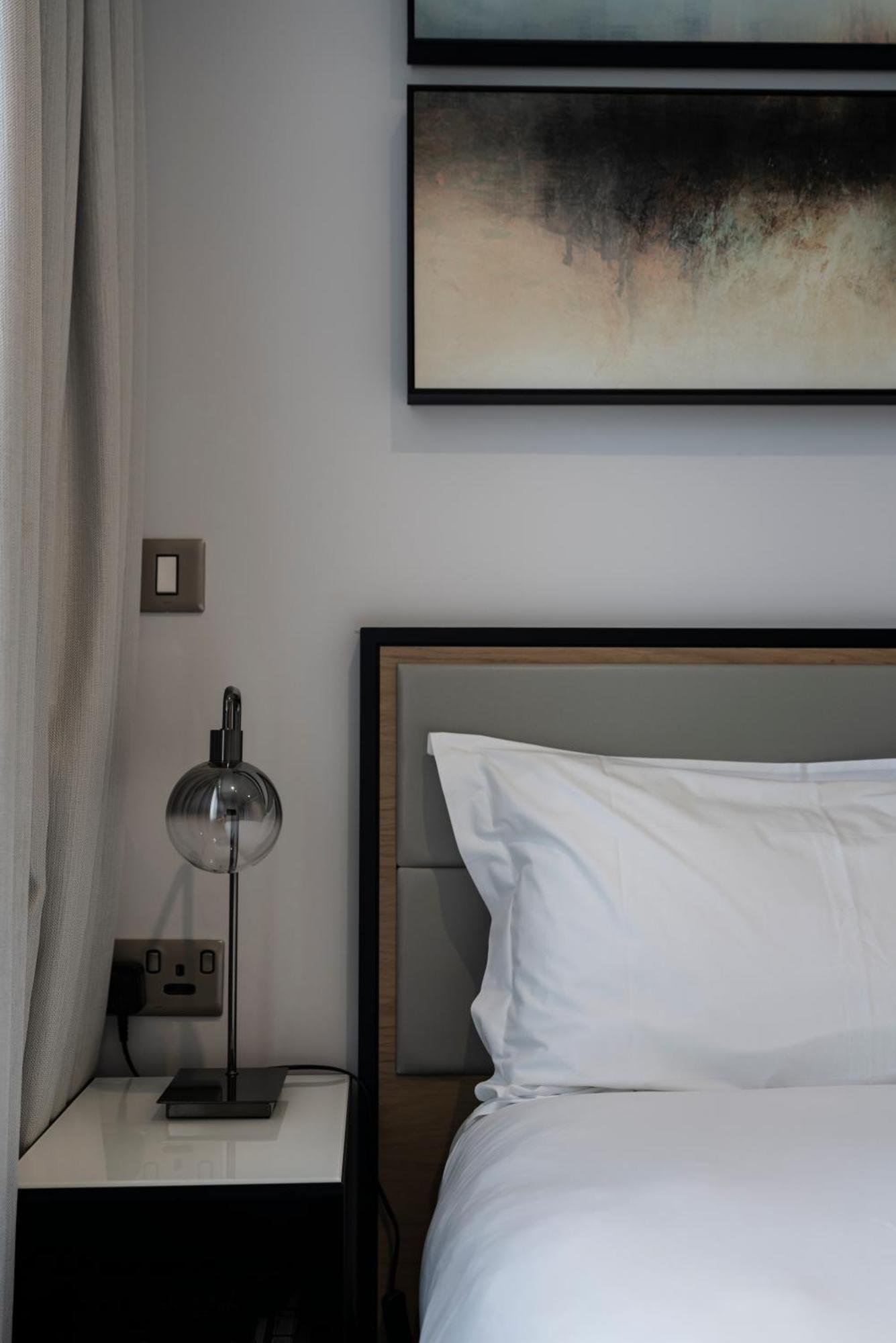 Citysuites Aparthotel Salford  Ngoại thất bức ảnh